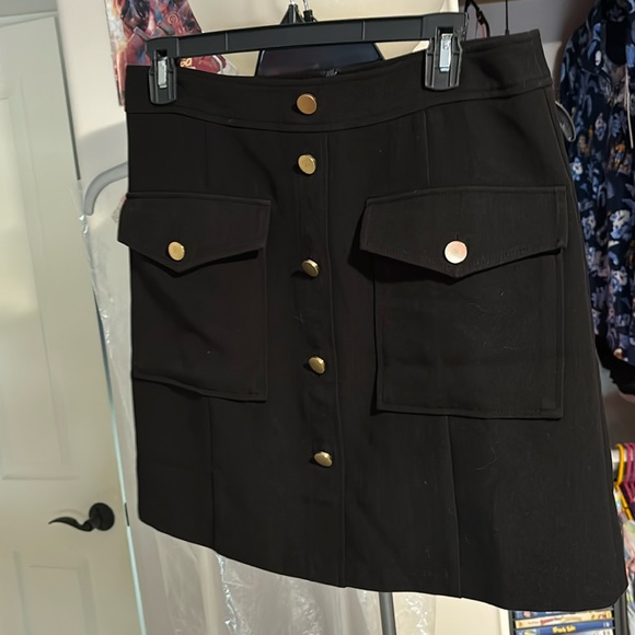 🌺EUC black mini skirt - Picture 1 of 2